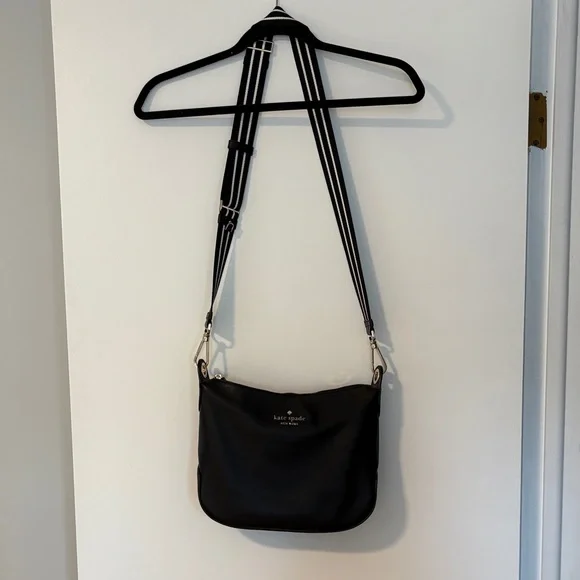 Kate Spade Elegant Black Crossbody Bag - Picture 2 of 10